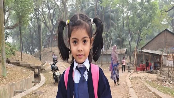 তিন হাসপাতালে ঘুরেও বাঁচানো গেল না চার বছরের তাসনীমকে